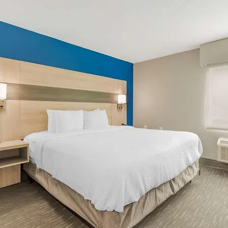 Best Western Plus Magnolia Inn & Suites Cleveland Exterior photo