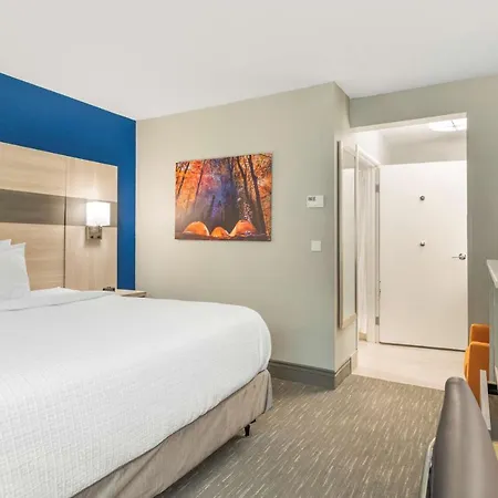 Best Western Plus Magnolia Inn & Suites Cleveland Exterior photo