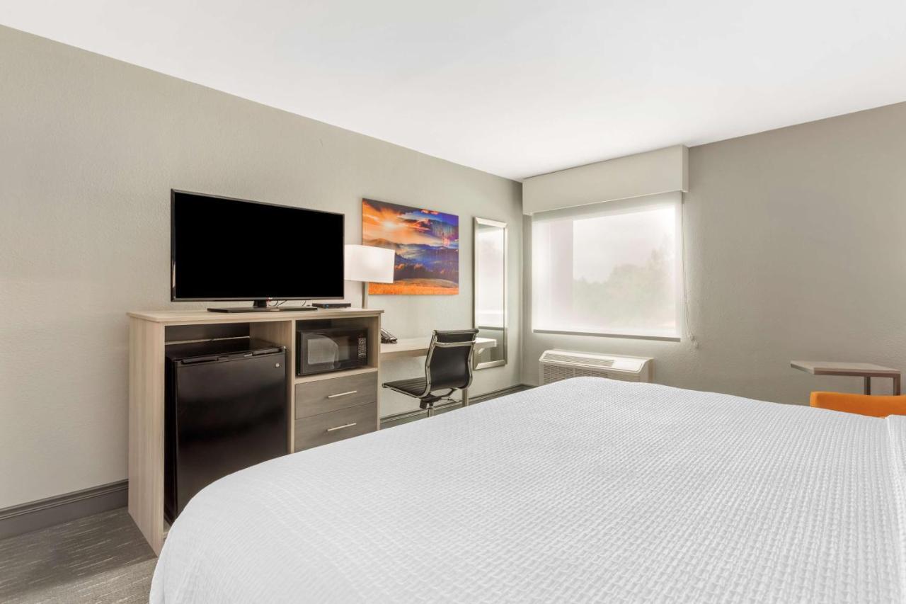 Western Magnolia & Hotel 3*