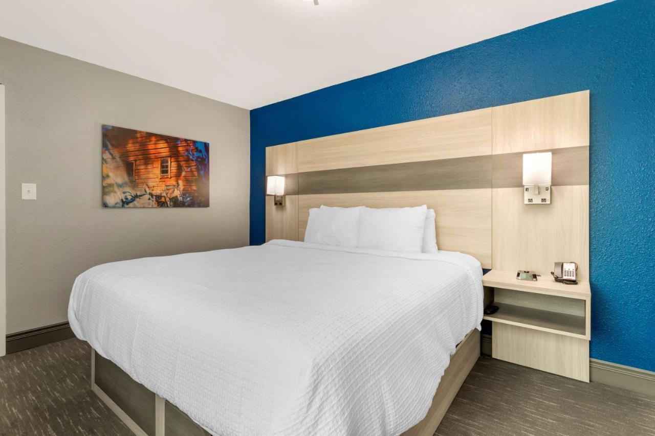 Hotel Western Magnolia & 3*